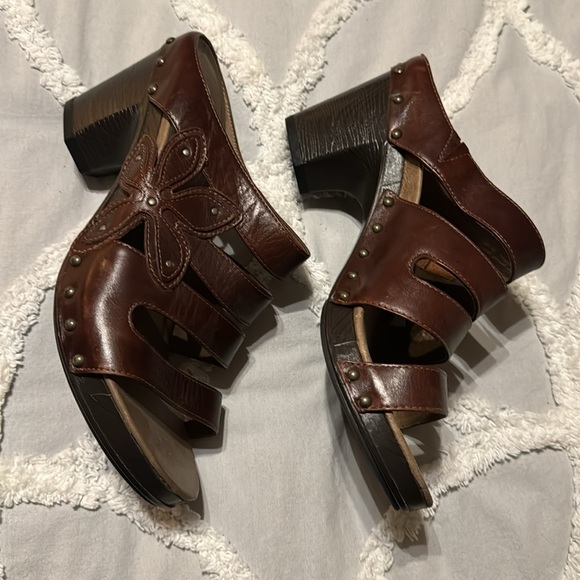 Dansko sandals - Picture 2 of 6